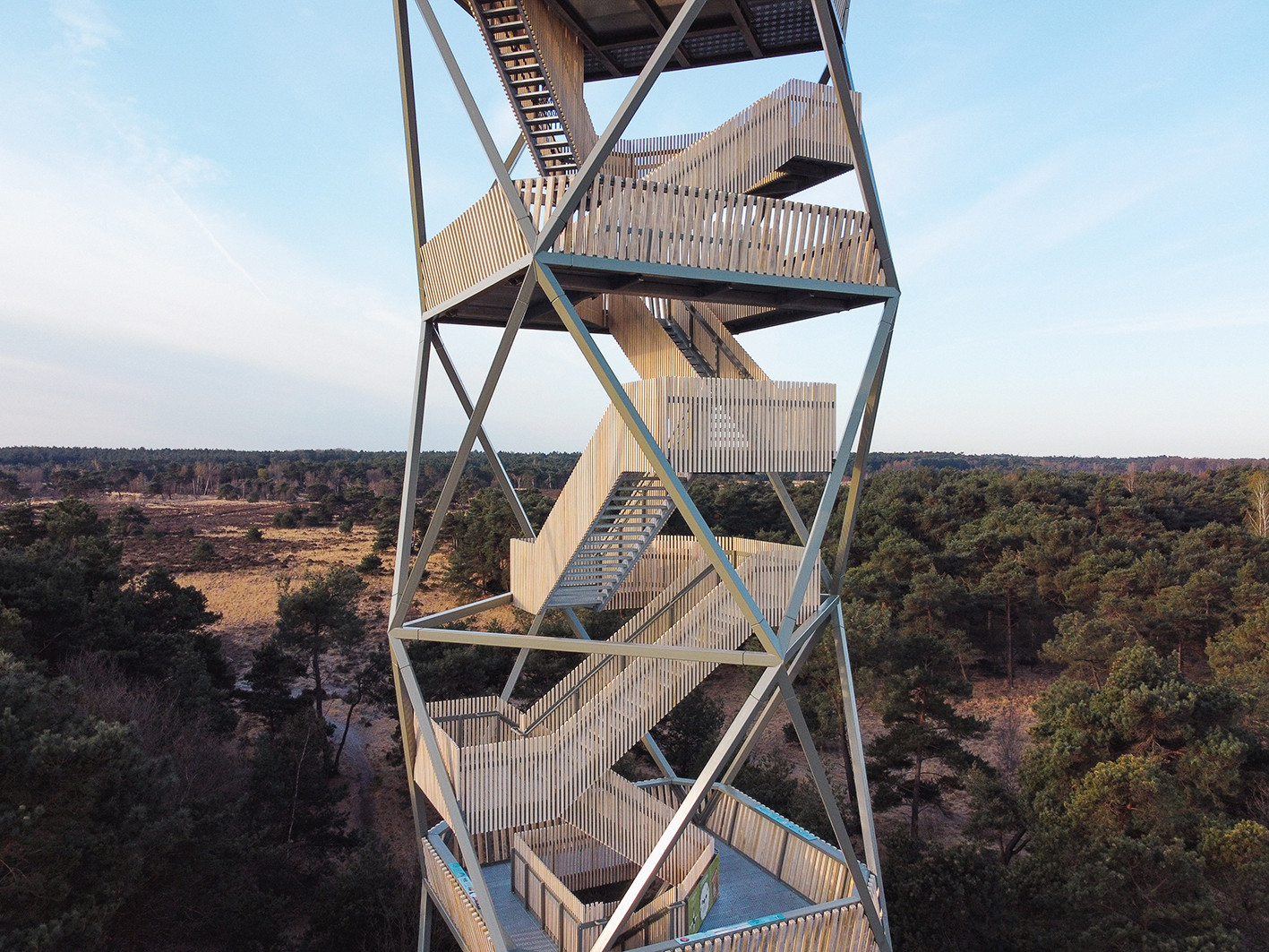 Brandtoren Kalmthoutse Heide, arch. en foto: NOHNIK architecture and landscapes