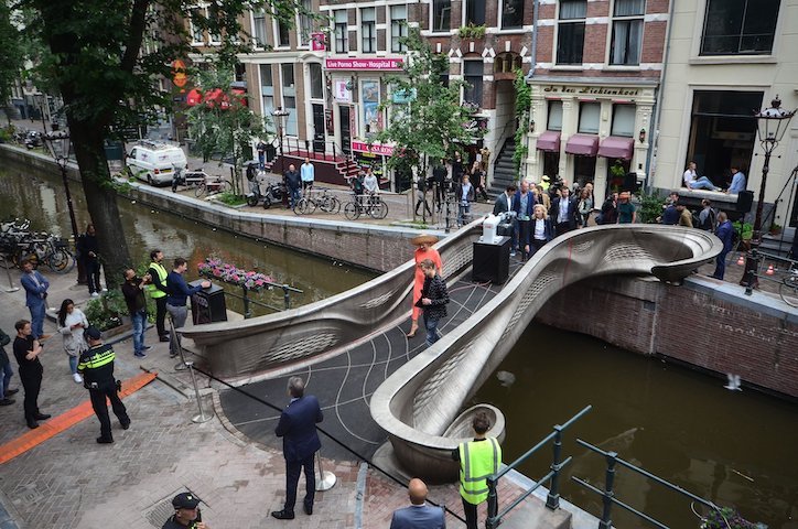 Vrijwillig Guinness Inactief MX3D-brug, Amsterdam | Bouwen met staal